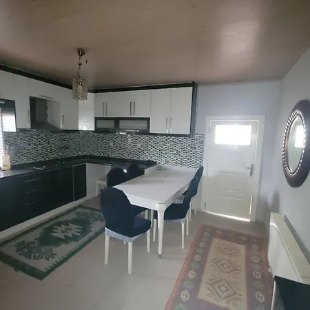 ホテル Ozturk パムッカレ