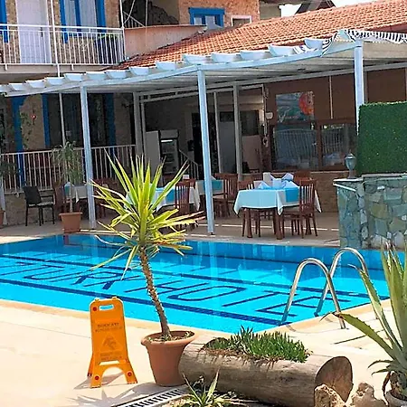Ozturk Hotel