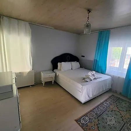 Ozturk Hotel Pamukkale