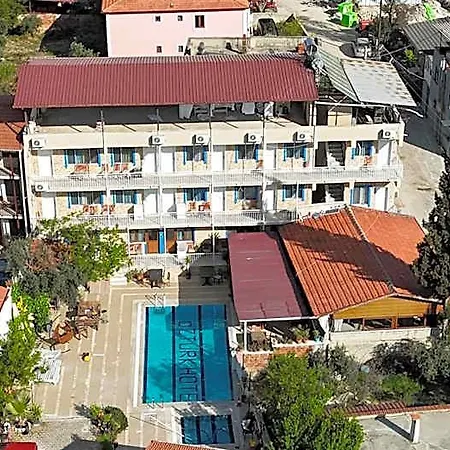 Ozturk Hotel